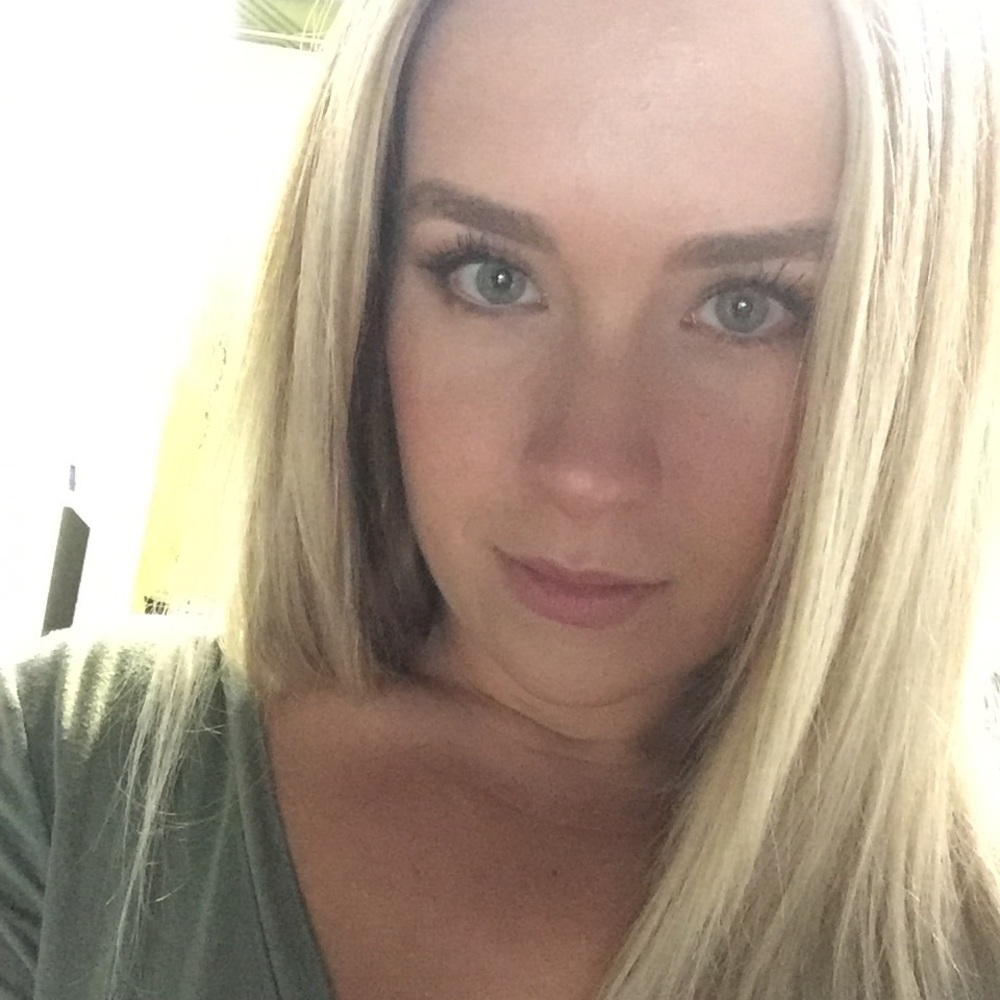 Meet your Posher, Alyssa